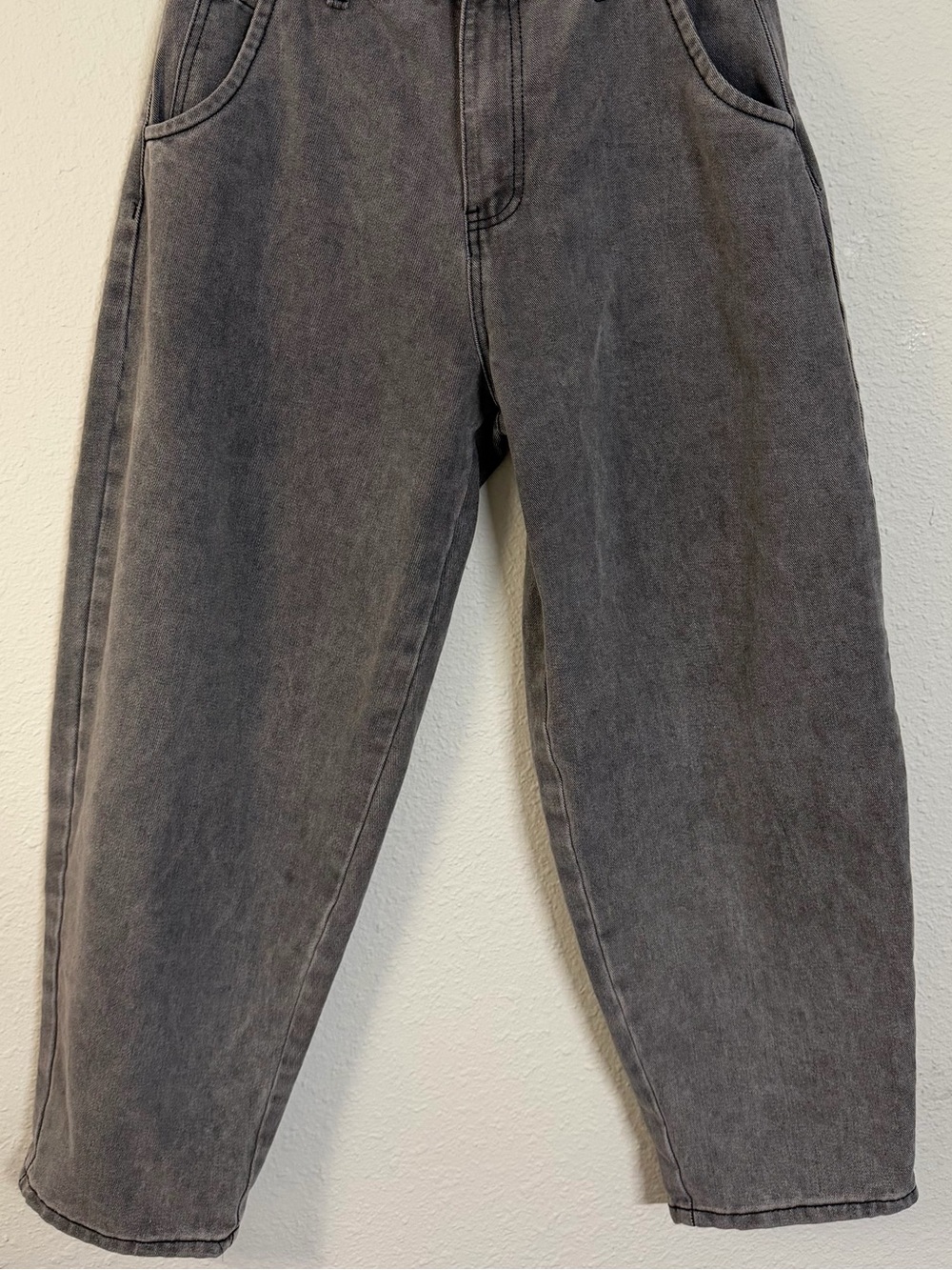 Shein Grey Washed Mom/ boyfriend Jeans Relaxed Tapered M